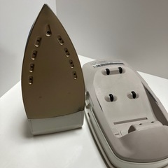 SANYO サンヨー　コードレススチームアイロン　A-LA1の画像