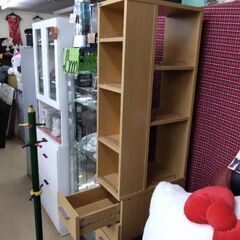 隙間 ラック　キッチン　脱衣場　棚　食器棚　本棚　キャビネット　カラーボックスの画像
