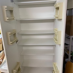ニトリのストック棚の画像