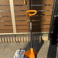 家庭用草刈り機の画像