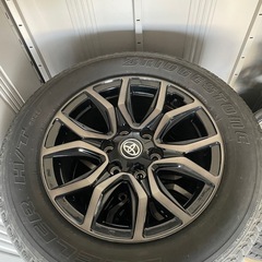 トヨタ ハイラックス GRスポーツ 純正ホイールタイヤセット