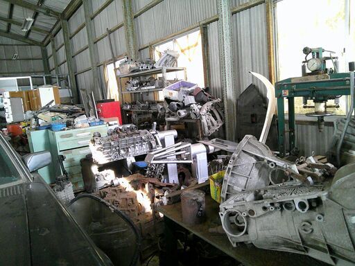 メルセデス-ベンツ業界初エンジン専門工場-各種精密加工等-内燃機業務常設