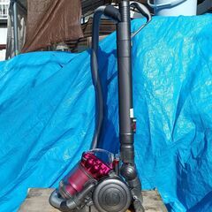★ お届け可！★ ダイソン 掃除機 DC26 ①