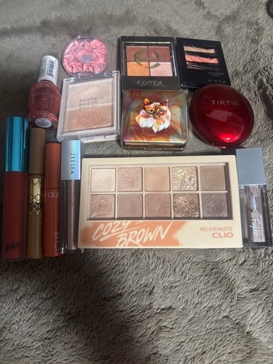 コスメまとめ売り（13点）