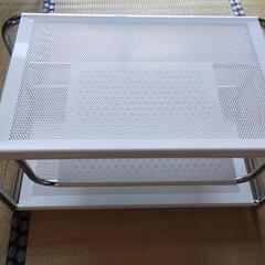スチールテレビ台(美品)の画像