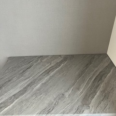 ダイニングテーブルの画像