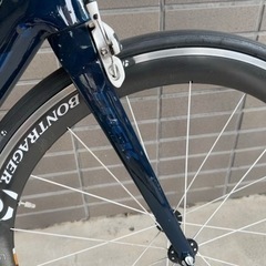 TREK Madone7.5 ロードバイクの画像