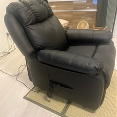 美品！ラウンジチェア　シフォンジュニアエス　マッサージチェア　エステベッドの画像