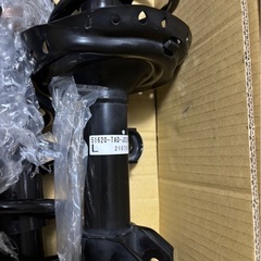 ステップワゴン スパーダRP5サス サスキット サスペンション ショック の画像