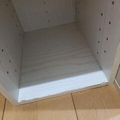 ニトリ　カラボ　ホワイト（BOX付き）の画像
