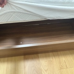 セミダブルベッド