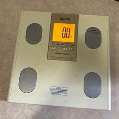 タニタ体重計骨密度体脂肪率の画像