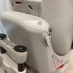 お値下げ！新生児から使えるチャイルドシートの画像