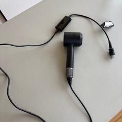 ダイソン風ドライヤー（ジャンク品）の画像