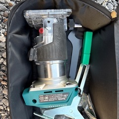 マキタ　トリマー　RT50D