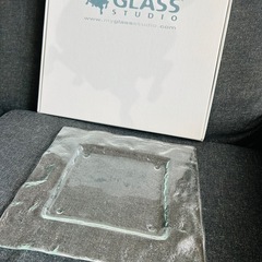 GLASS STUDIO のスクエアプレート　ガラス食器
