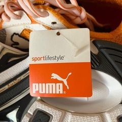 新品PUMA メンズスニーカー　27.5CMの画像