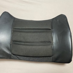 車の腰クッション
