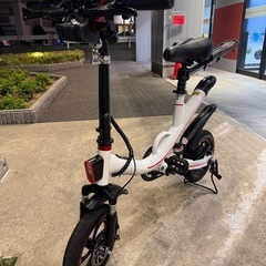 美品のフル電動自転車 ！！充電器付き！多数おまけ付き！配達可能の画像