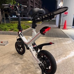 美品のフル電動自転車 ！！充電器付き！多数おまけ付き！配達可能の画像