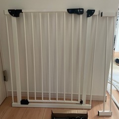 ベビーゲート