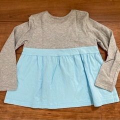長袖Tシャツの画像
