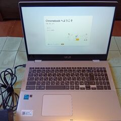 ASUS  chromebookノートパソコンの画像