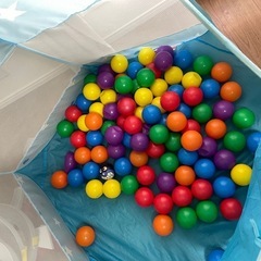 ボールプール
