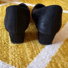 近々処分✋黒のパンプス Sサイズの画像