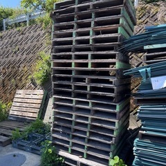 木製パレット差し上げます。
