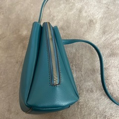 ショルダーバッグ　レディース　の画像