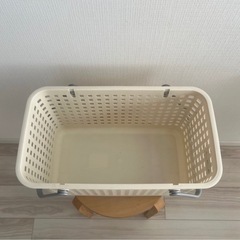 洗濯カゴ ランドリーバスケット　アイボリー