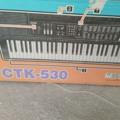 カシオ電子キーボード　CTK-530の画像