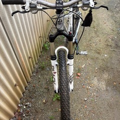 ロッキーマウンテンブリザード　マウンテンバイクの画像