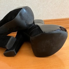 ショートブーツの画像