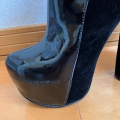 ショートブーツの画像