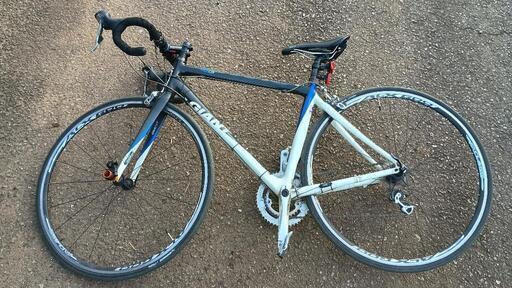 フルカーボン　GIANT TCR COMPOSITE 3ロードバイク フルカーボンGIANT TCR COMPOSITE 3ロードバイク