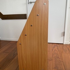 見せる本収納棚の画像
