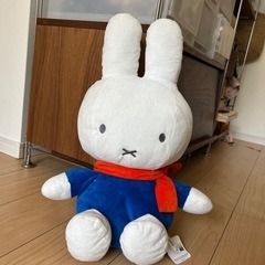 ミッフィ　ブランケット付ぬいぐるみ