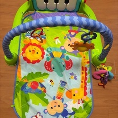 『美品』ピアノ🎹から音、音楽が鳴るベビージム、プレイマット