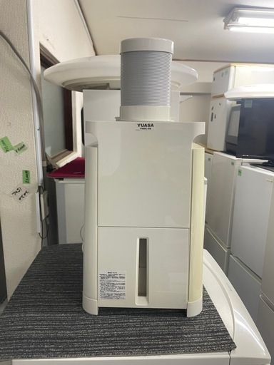 配送可能　保証付き　値下げた 2020年製どこでもエアコン ユアサプライムス  ホワイト YNMC-5B