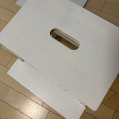 IKEA イケア　子供椅子　作業台　踏み台　家具　椅子　チェア　ステップ台の画像