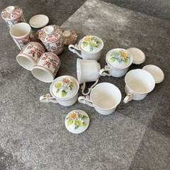 食器の画像