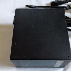 電源ユニット【GIGABYTE GZ-EMS65A-C1】100-240Vac 10A  650W の画像