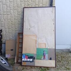 ベンガラ色飾り細工建具の画像