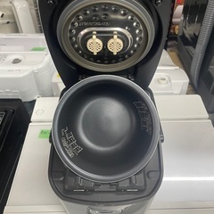 配送可能　保証付き 2020年製アイリスオーヤマ IRIS OHYAMA 圧力IHジャー炊飯器 3合 ブラック RC-PD30-Bの画像