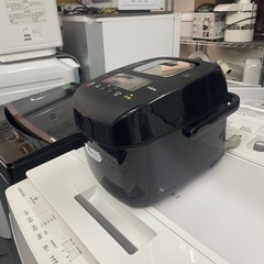 配送可能　保証付き 2020年製アイリスオーヤマ IRIS OHYAMA 圧力IHジャー炊飯器 3合 ブラック RC-PD30-Bの画像