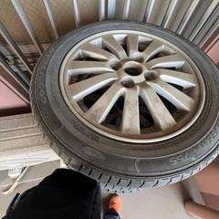 軽自動車用タイヤ、アルミホイル付き2本 