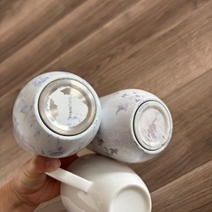 取引中　あげます　コップ３つの画像