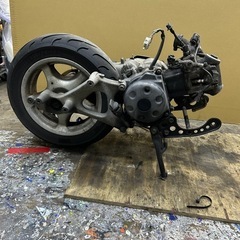 マジェスティ125FI✨エンジン❗️リヤホイールつき
